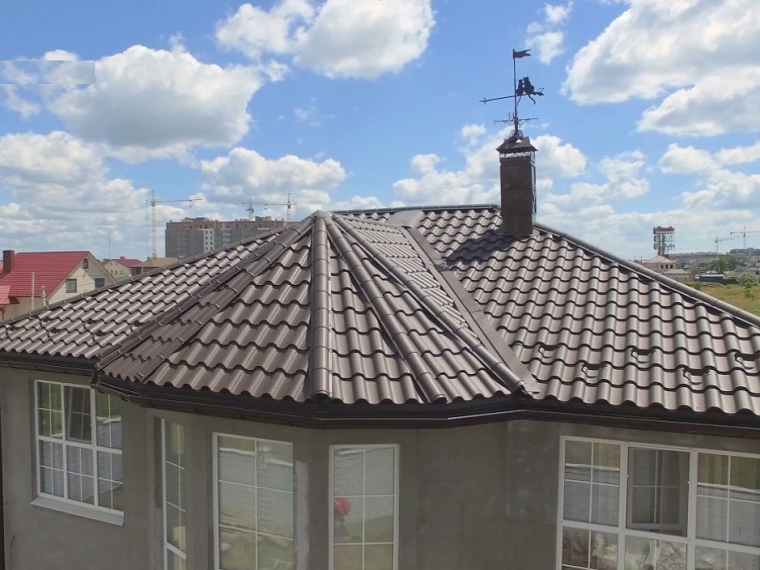 Листовая металлочерепица МОНТЕРРОСА